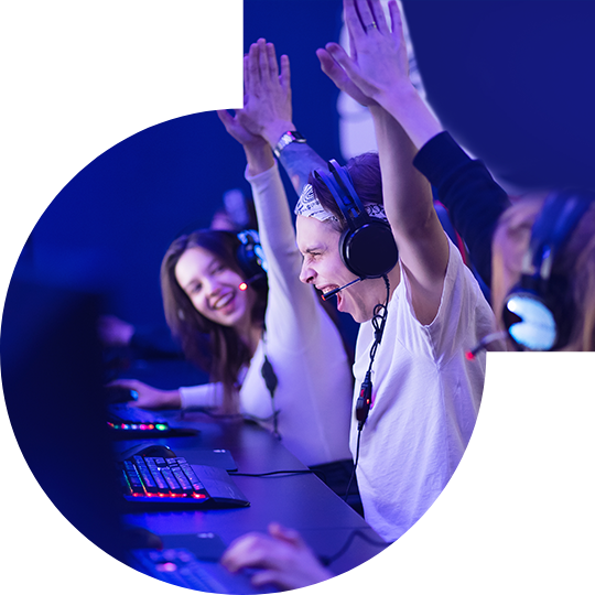 爱游戏独家双向驱动技术<br>让电竞玩家尽情享受极致高速快感